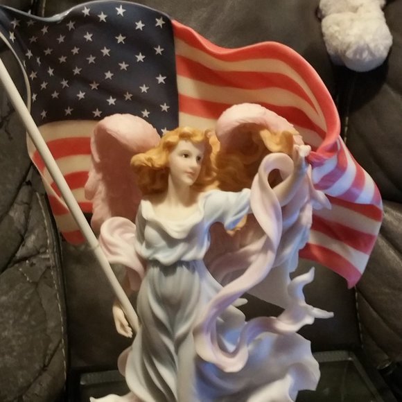 Serephin Classics Liberty let freedom reign by Roman - Picture 1 of 3